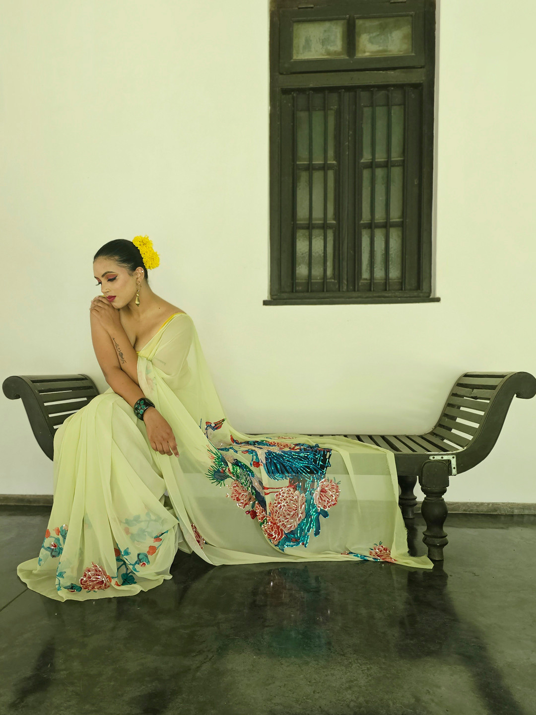 BBG Royals Floral Sequinned Pure Georgette Saree