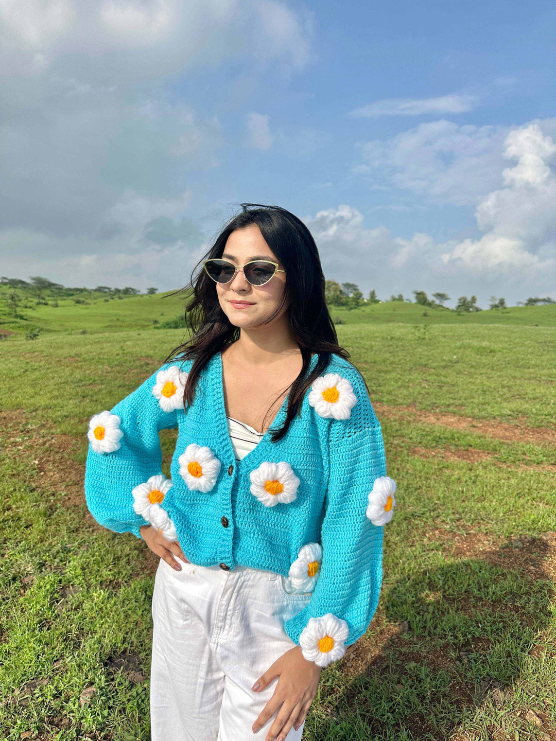 Sugercandy Women Floral Applique Woollen Cardigan