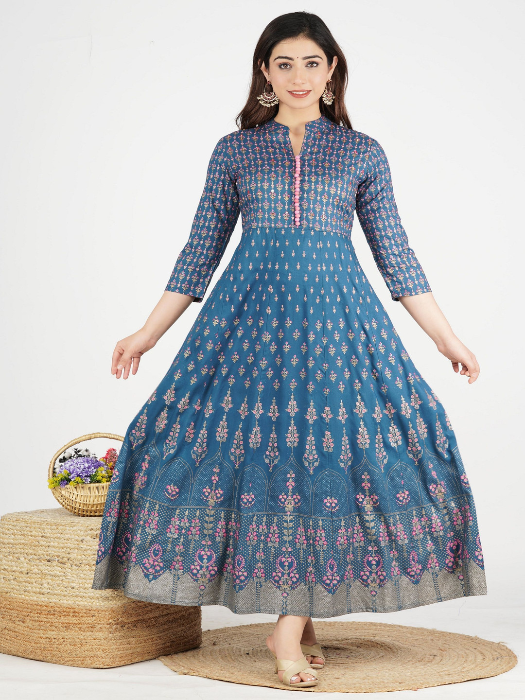Mishree Collection Floral Printed Panelled Anarkali Kurta