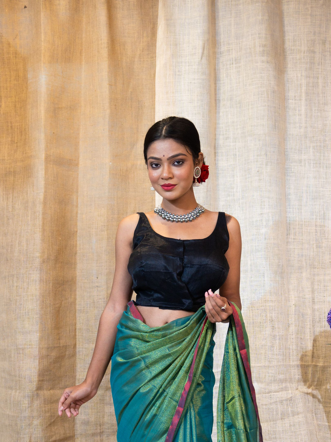 Uttariya Fanaz Women Round Neck Sleeveless Saree Blouse