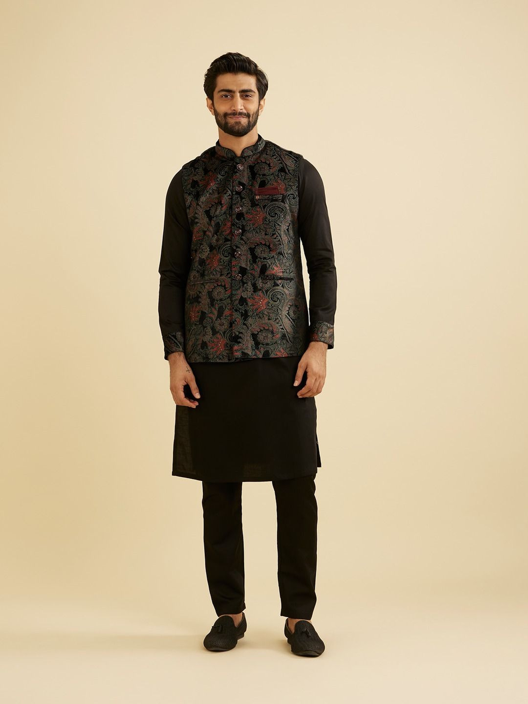 Manyavar Men Embroidered Regular Beads and Stones Velvet Kurta with Pyjamas And Jacket