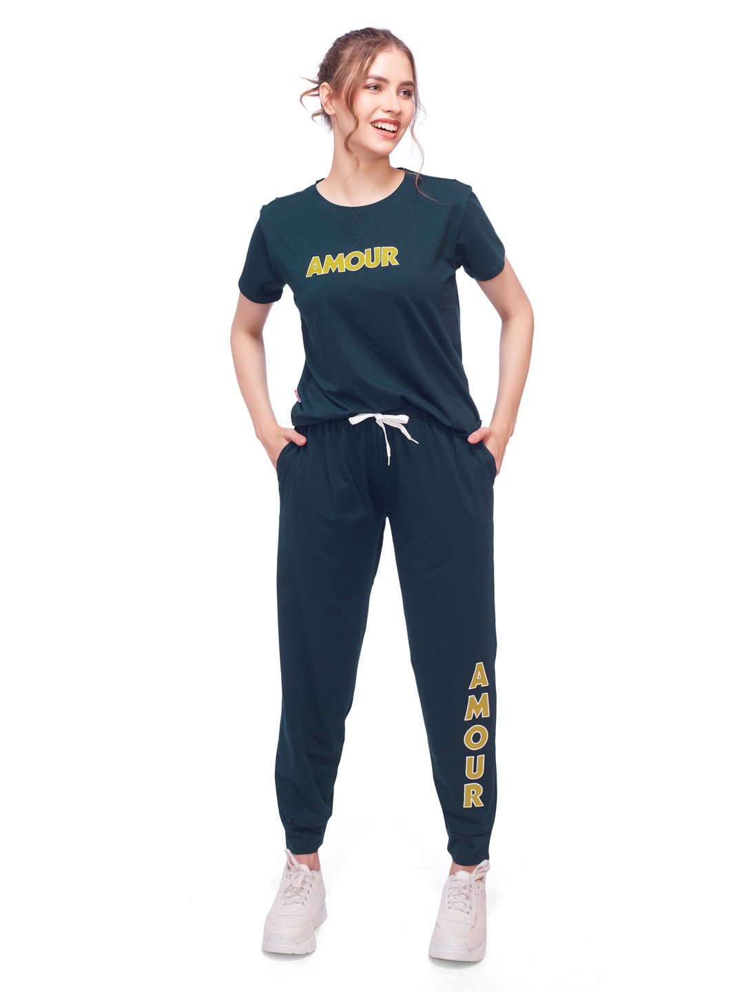 Lotik Women Printed Cotton T-Shirt With Joggres Co-Ords