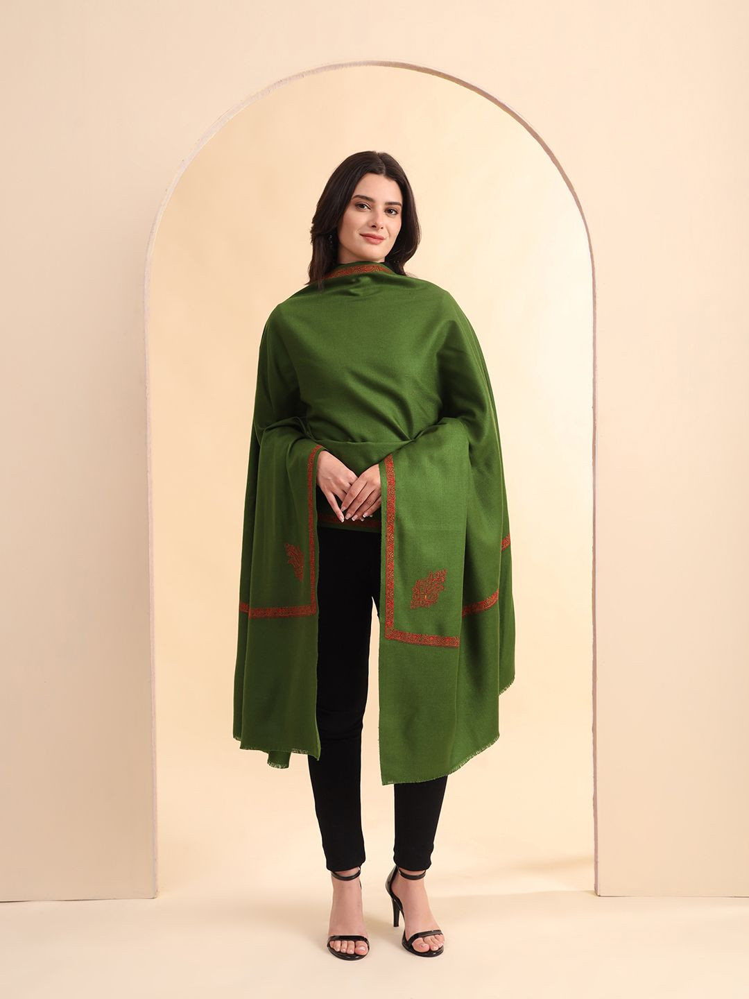 Zamour Sozni Floral Embroidered Shawl