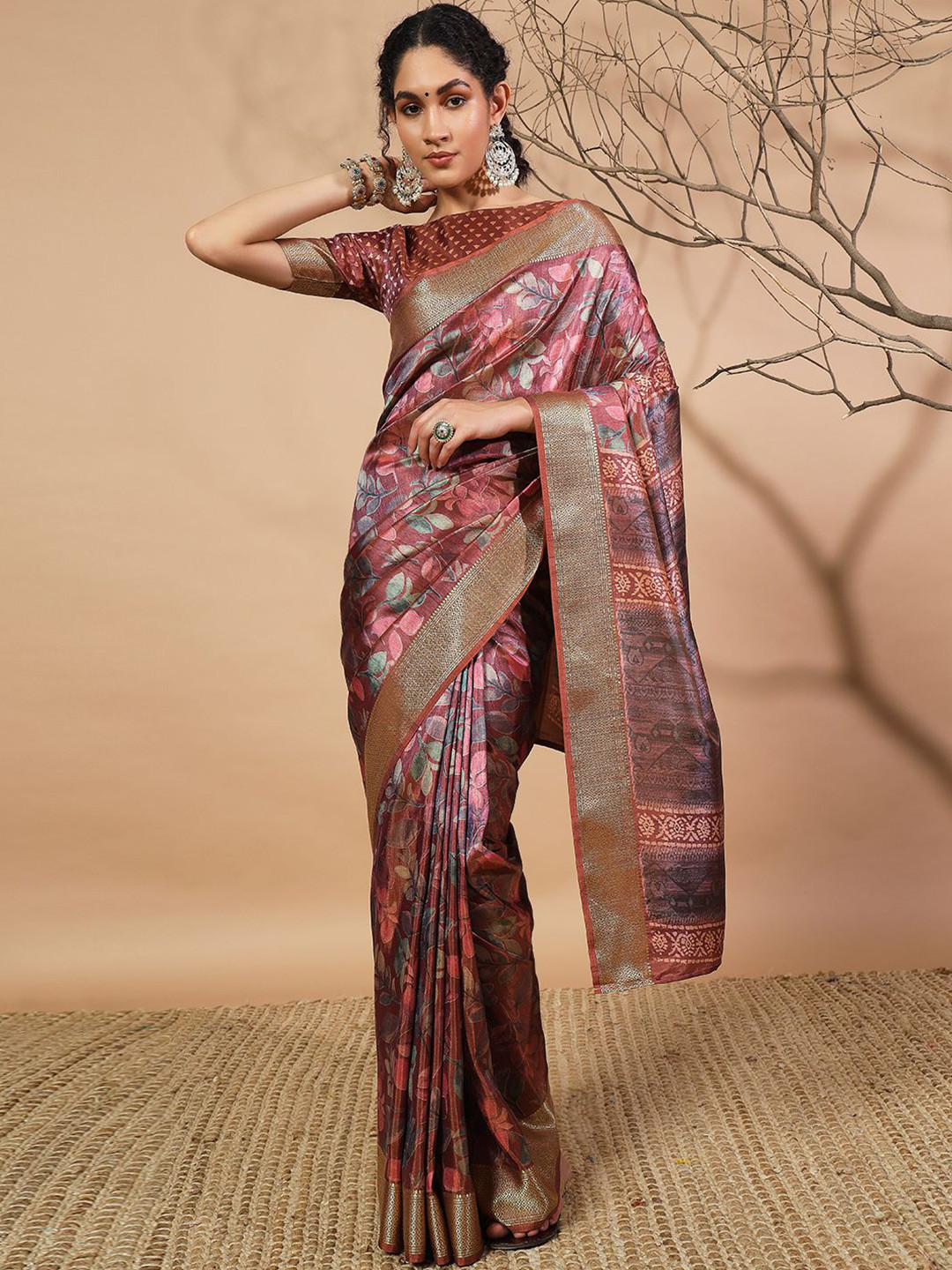 RACHNA Women Batik Ready to Wear Patola Saree
