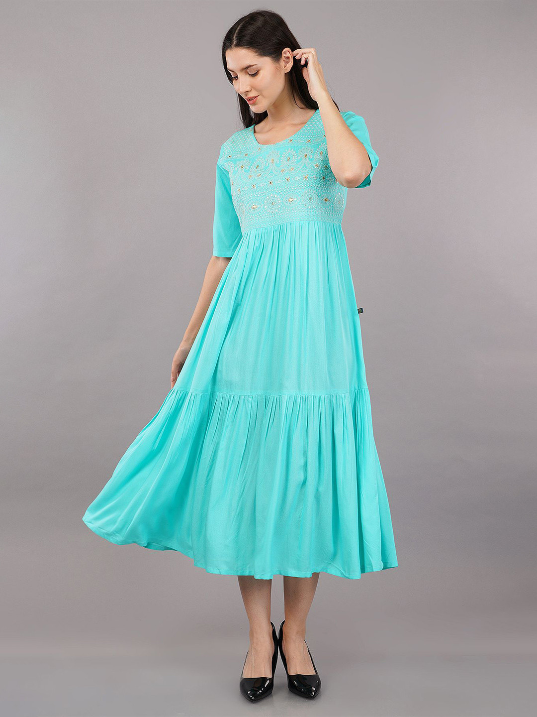 Avaasa Buy Shruthi Embroidered Fit & Flare Midi Dress