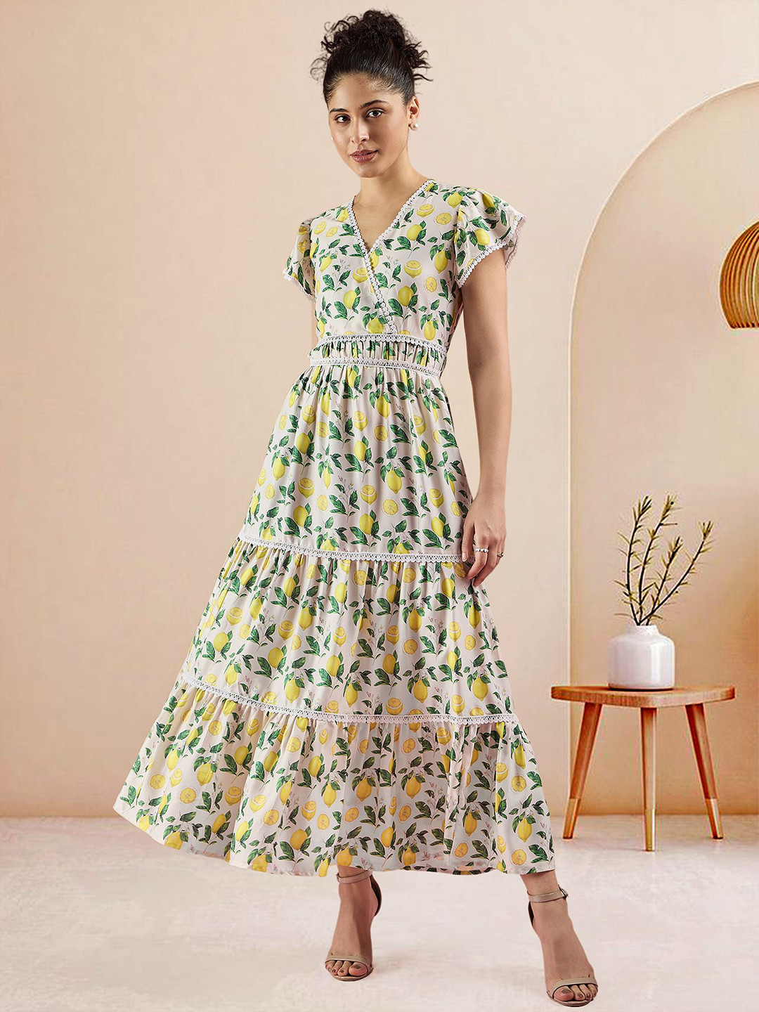 DressBerry Women Tropical Print Flutter Sleeve Fit & Flare Dress