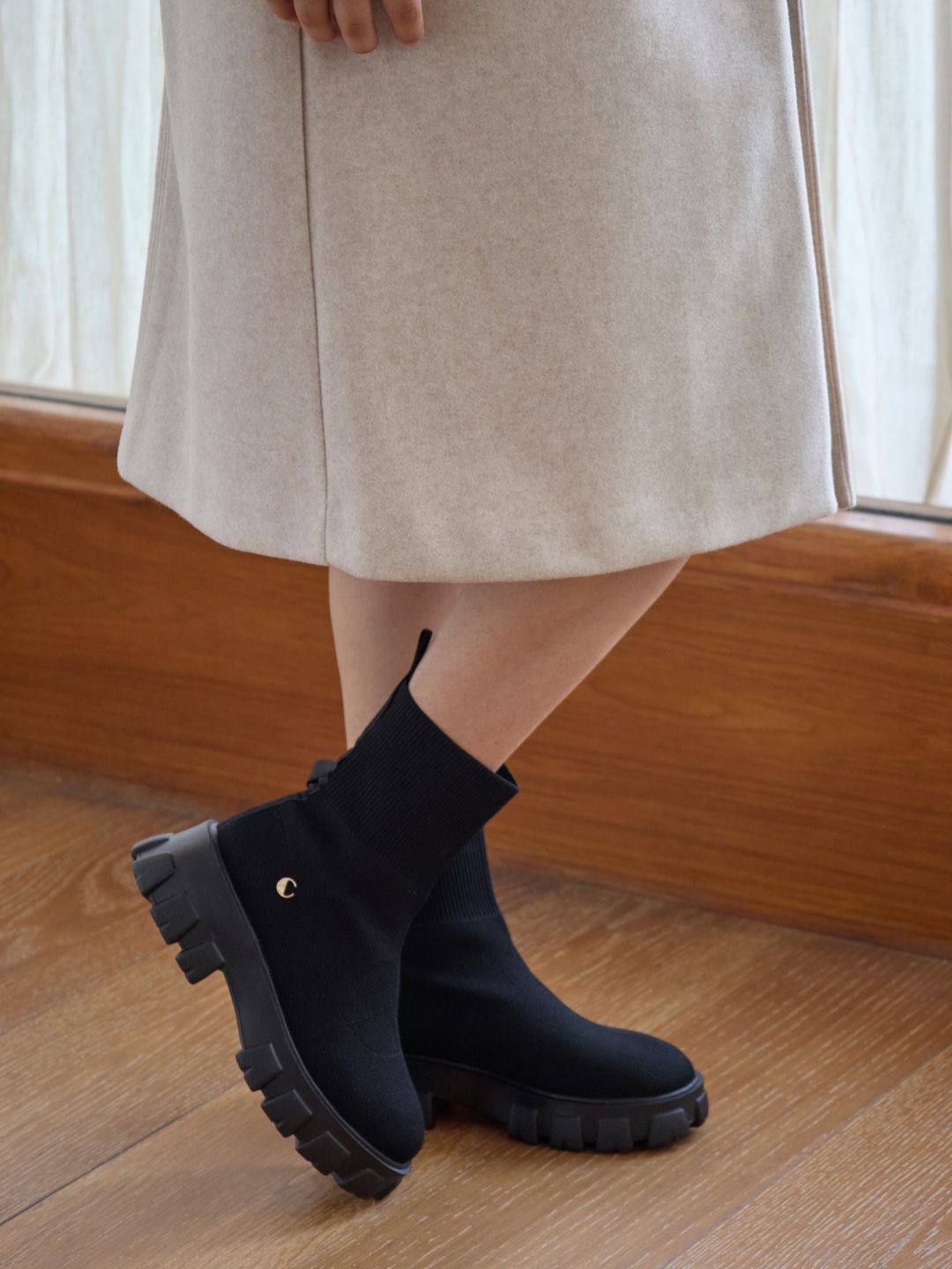 CAI Knitted Round-Toe Mid-Top Regular Boots