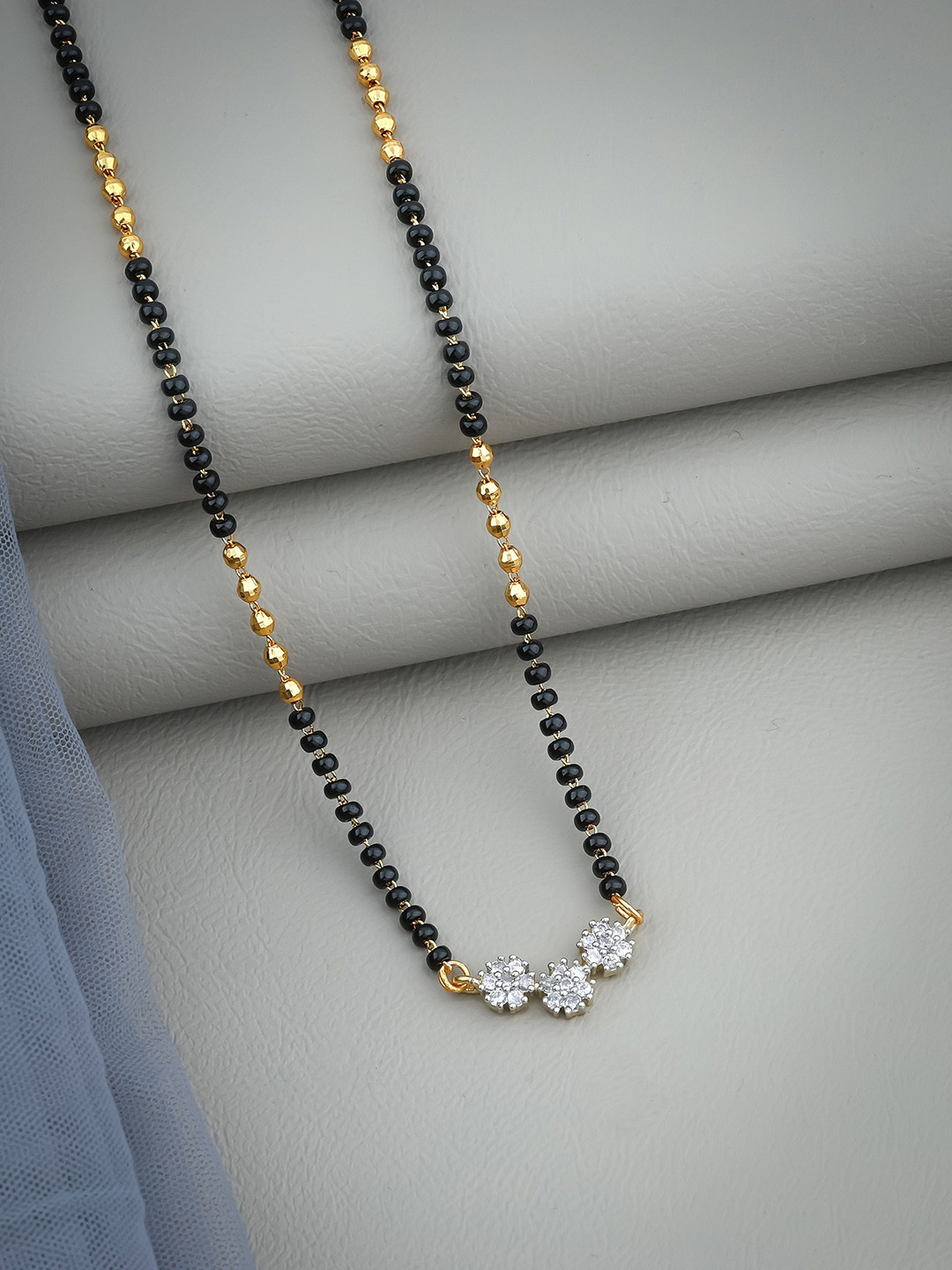 Wynona Stones Studded & Beaded Mangalsutra