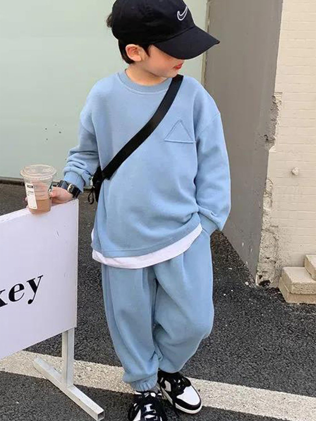 FOREVER FRIDAY Boys T-shirt