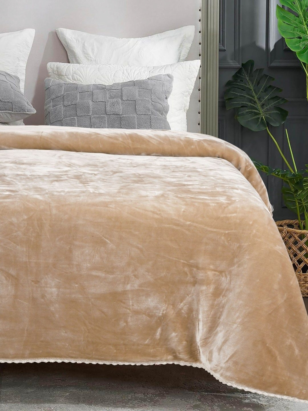 Saral Home Mink Soft Double Sided Heavy 2 Layer Single Bed Blanket with Crochet Lace Edge