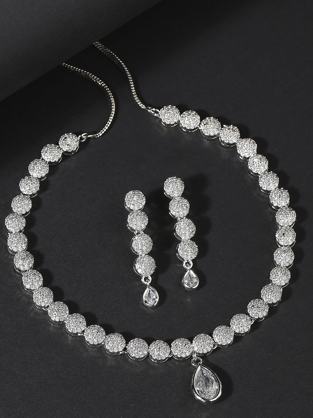 DressBerry AD Stone Studded Necklace & Earrings