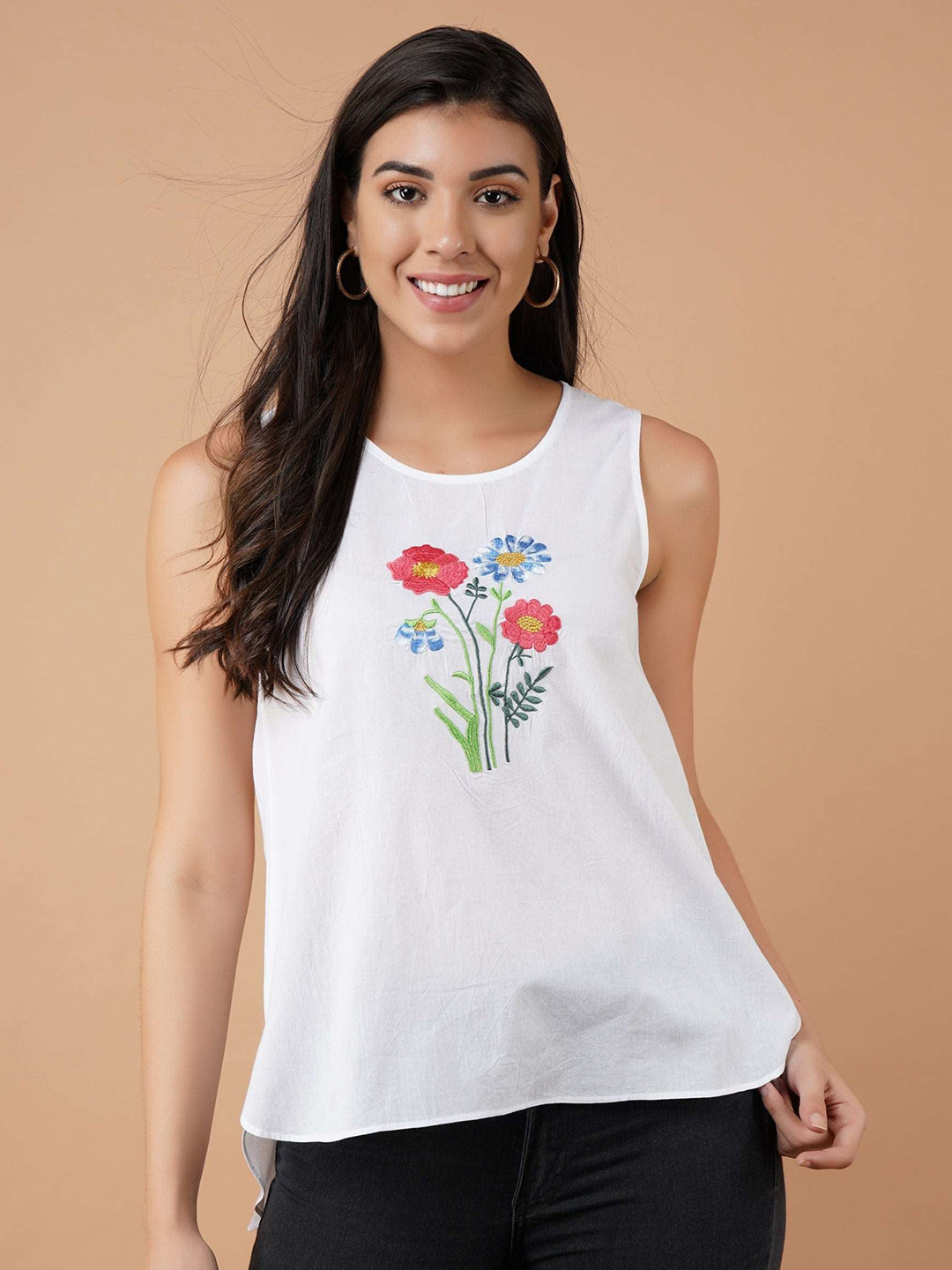 DESIGNS BY QUEEN BEE Women Floral Embroidered Cotton Top