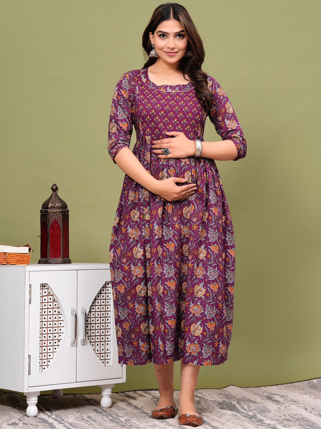 NITVAN Women Floral Checked Gotta Patti Maternity Kurta