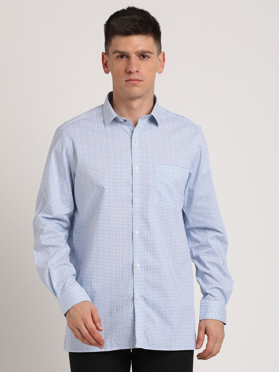 Turtle Men Standard Slim Fit Spread Collar Micro Ditsy Printed Cotton Formal Shirt