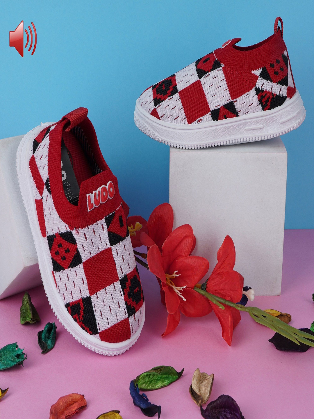 BAESD Kids Colourblocked Lightweight Musical Slip-On Sneakers