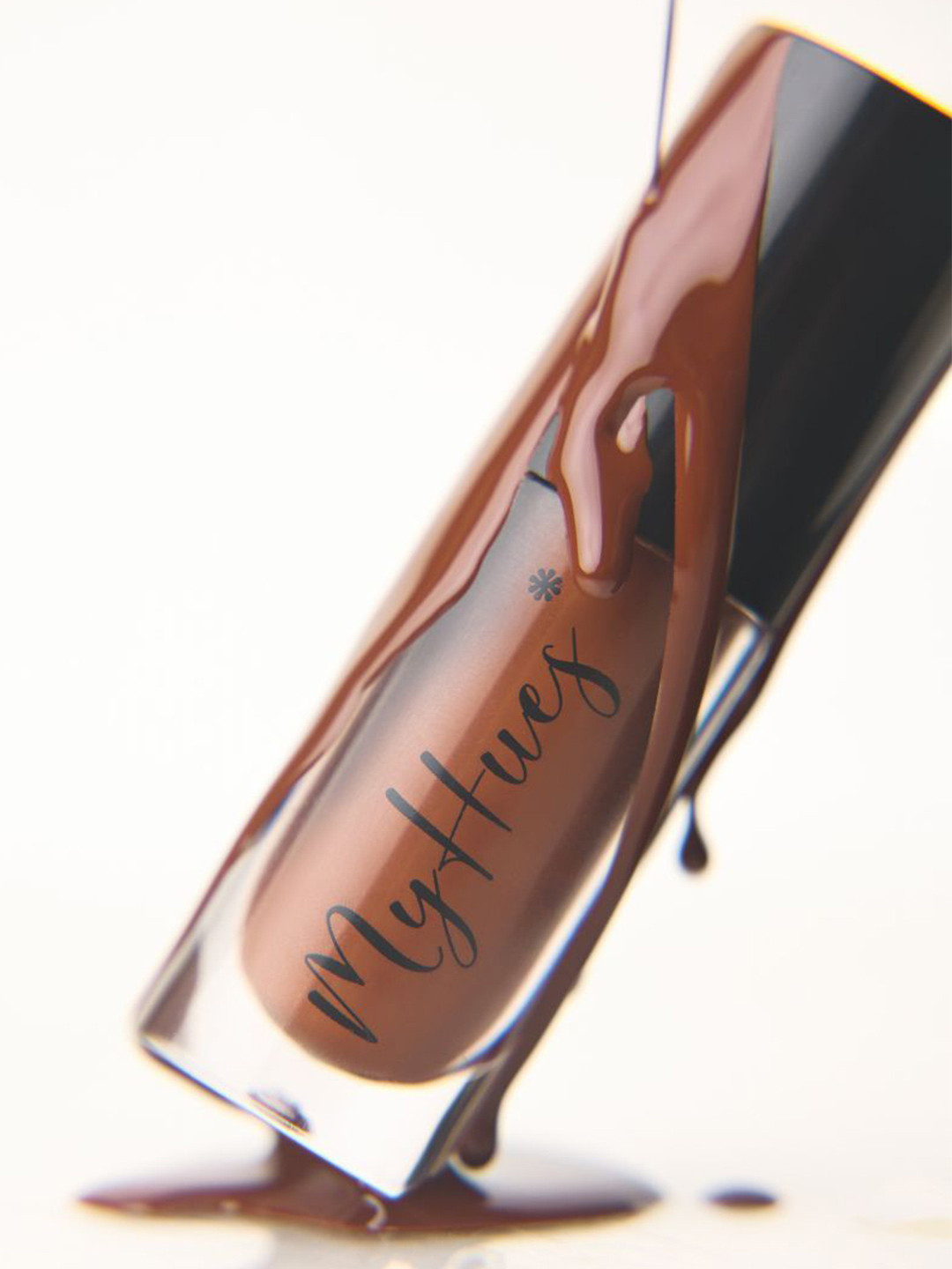 MyHues HyGlow Hydrating Lip Gloss Elixir 5 ml - Amya - Caramel Brown