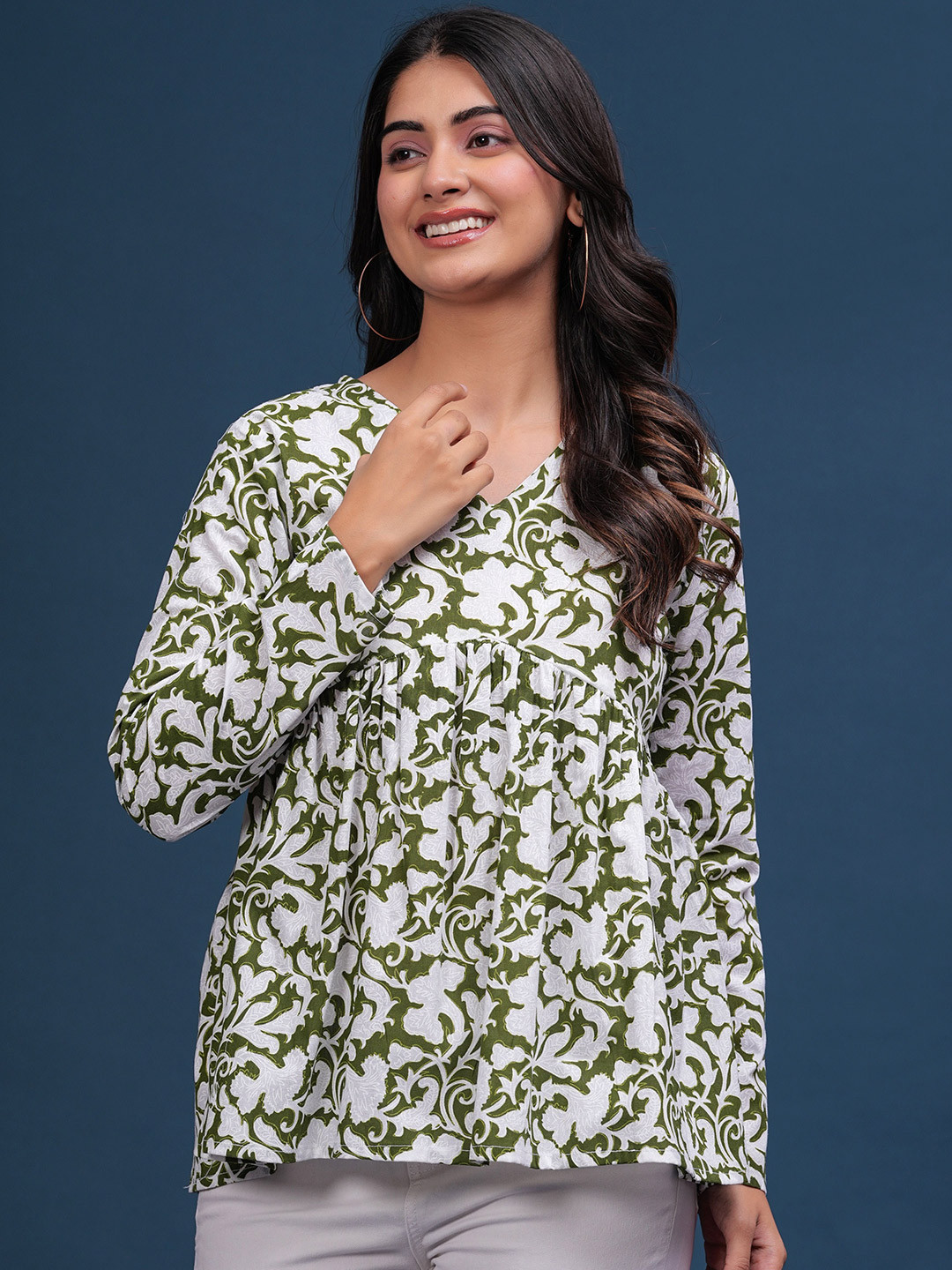 PINGAKSH Women V-Neck Ethnic Motifs Printed Cotton Tunic