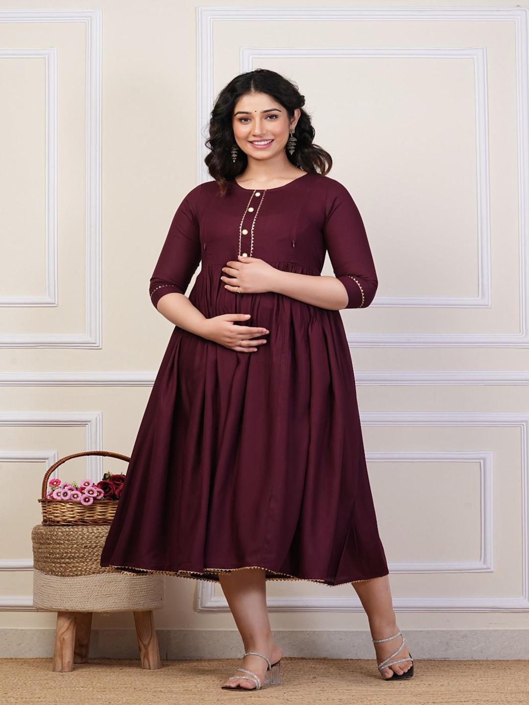 Pristyle Pleated Round Neck Maternity Anarkali Kurta