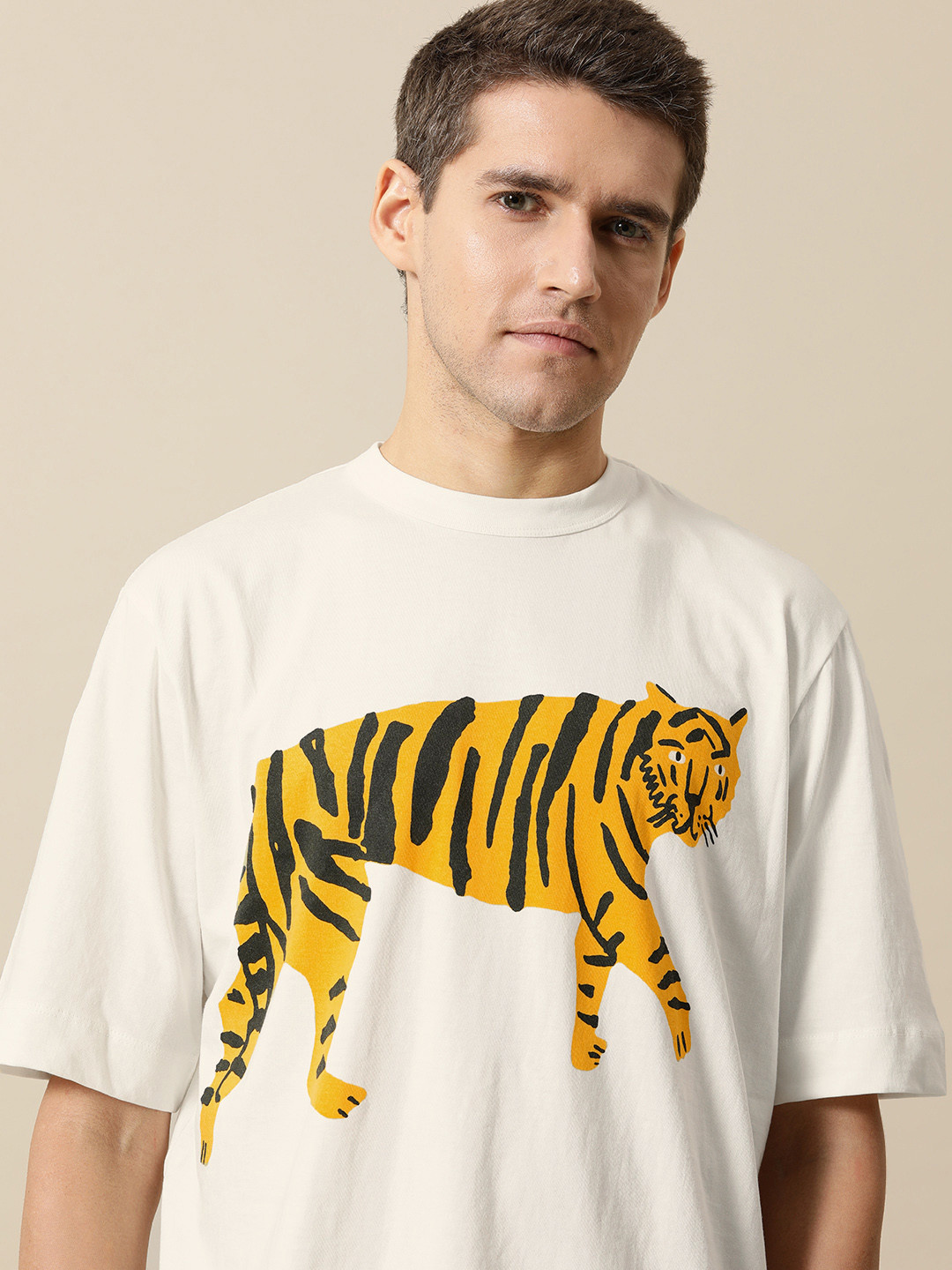 Mr Bowerbird Men Pure Cotton Tiger Printed Relaxed Fit T-shirt