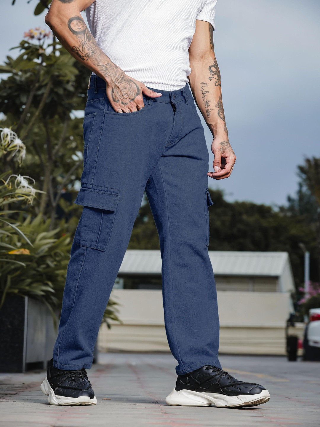 RAGZO Men Relaxed Fit Low Distress Jeans