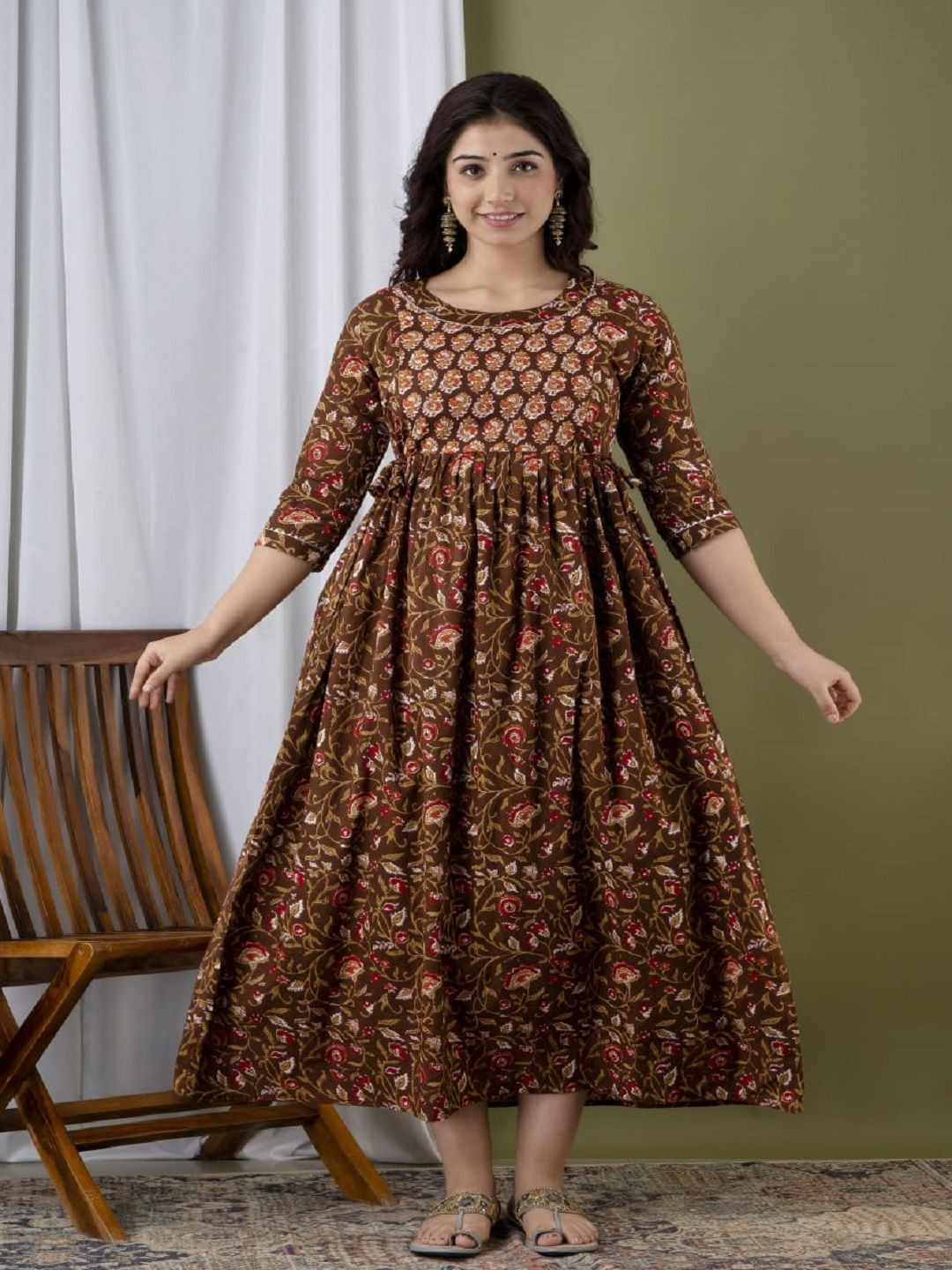 Nevisha Style Floral Printed Round Neck Gotta Patti Maternity Cotton Anarkali Kurta