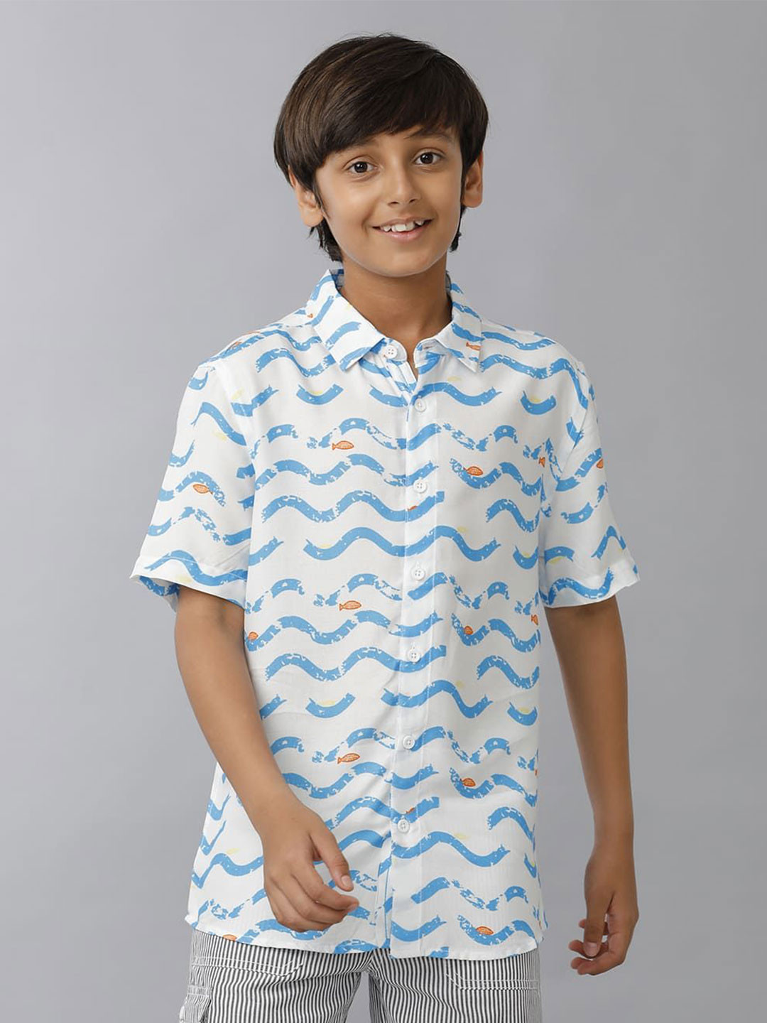 UNDER FOURTEEN ONLY Boys Spread Collar Multi Striped Casual Shirt