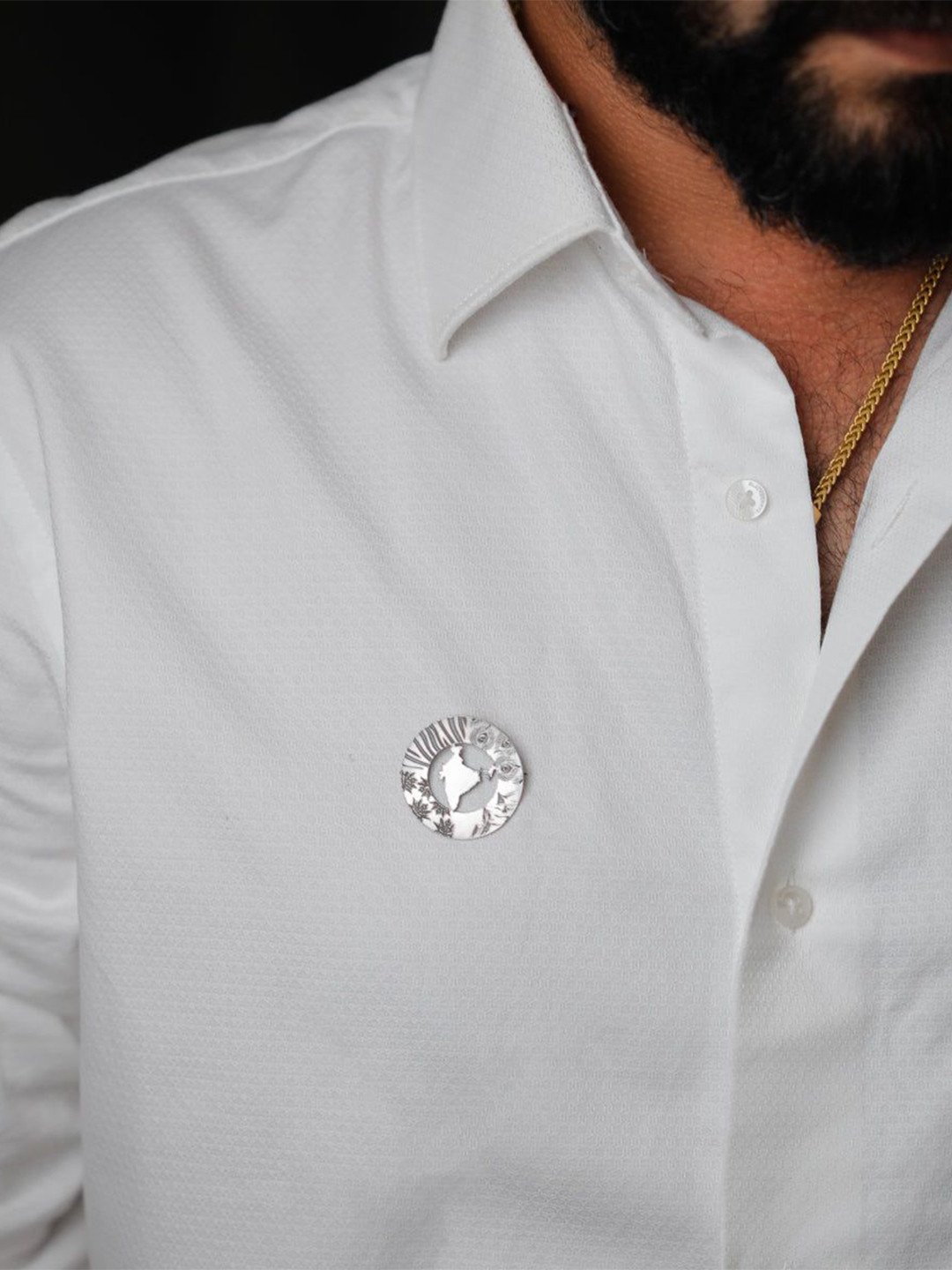 House of Aadyaa Unisex Bharat Silver Brooch
