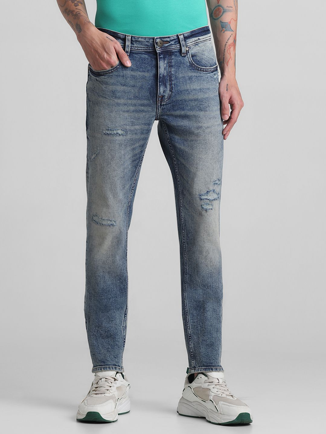 Jack & Jones Men Cotton Mid-Rise Ben Mildly Distressed Heavy Fade Stretchable Jeans