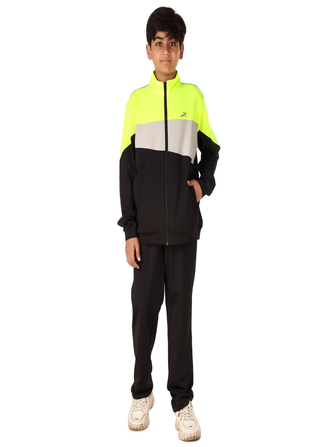 VECTOR X Boys Colourblocked Mid-Rise Tracksuits