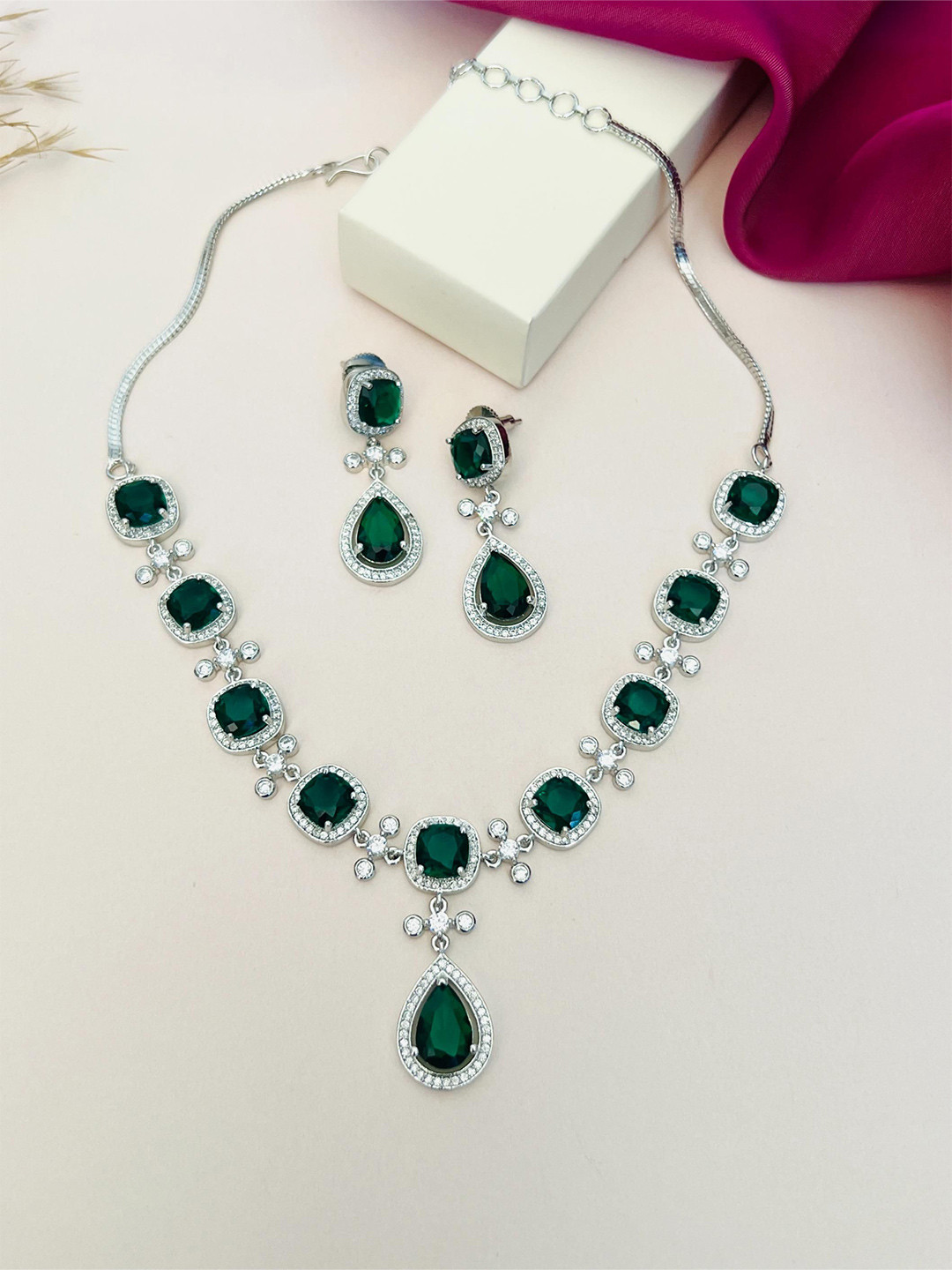 ABDESIGNS Enchanting Silver Plated American Diamond Necklace