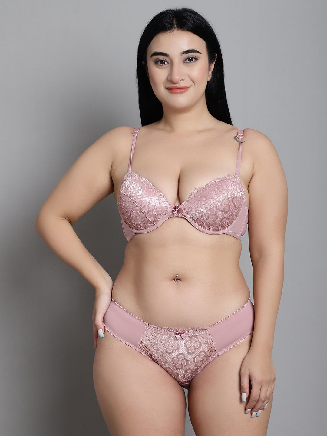 MAKCLAN Women Lightly-Padded Plunge Lingerie Set K6113.LPS