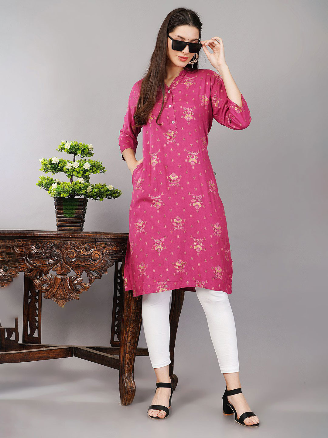 Avaasa Buy Shruthi Floral Printed Kurta