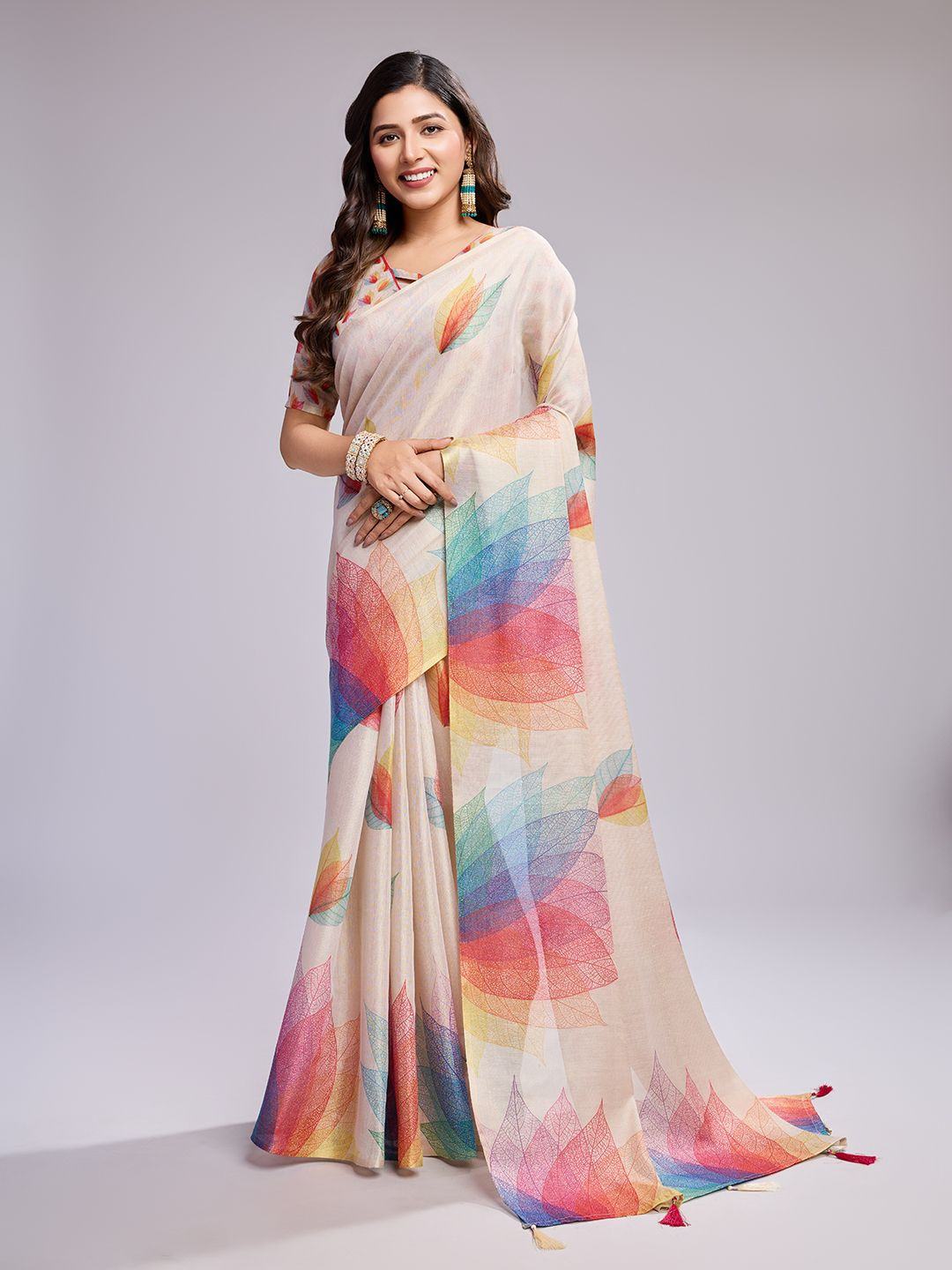 SHRIMAY Floral Linen Blend Saree