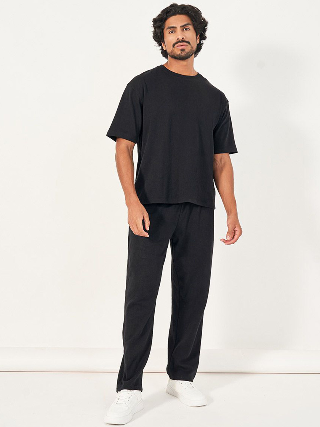 Styli Men Typographic Print Oversized T-Shirt & Open Hem Jogger Co-Ord Set