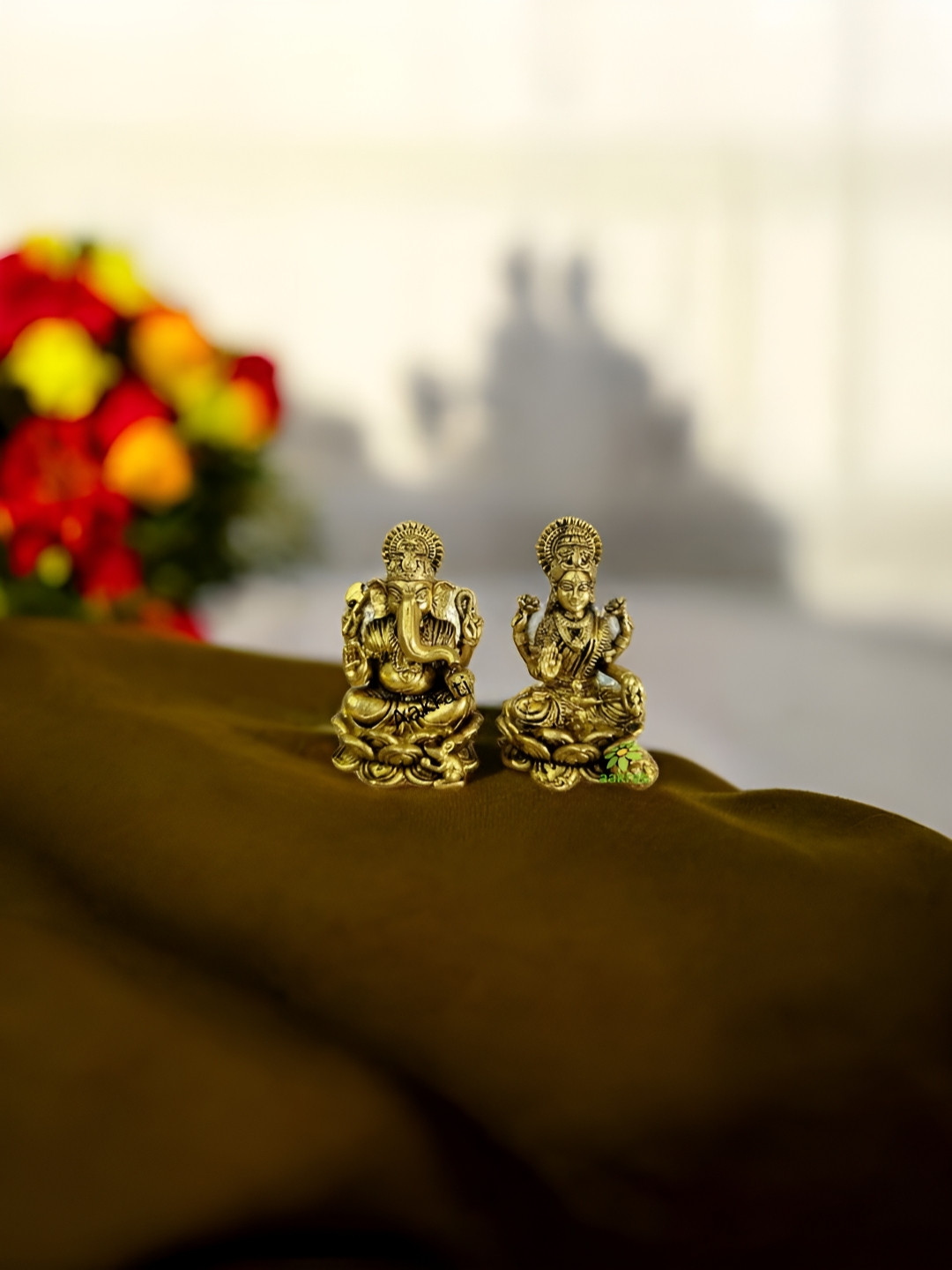 Aakrati Gold-Toned 2 Pieces Laxmi Ganesh Statue Religious Idol Showpieces