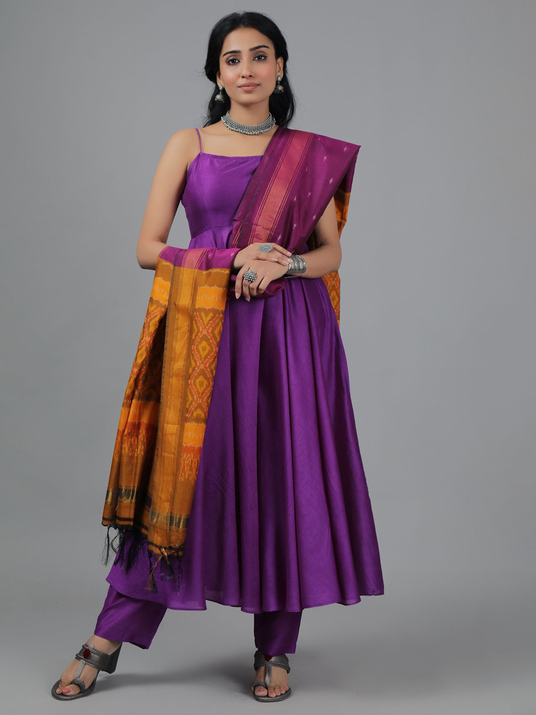 TJORI Geometric Ikat Printed Cotton Silk Dupatta