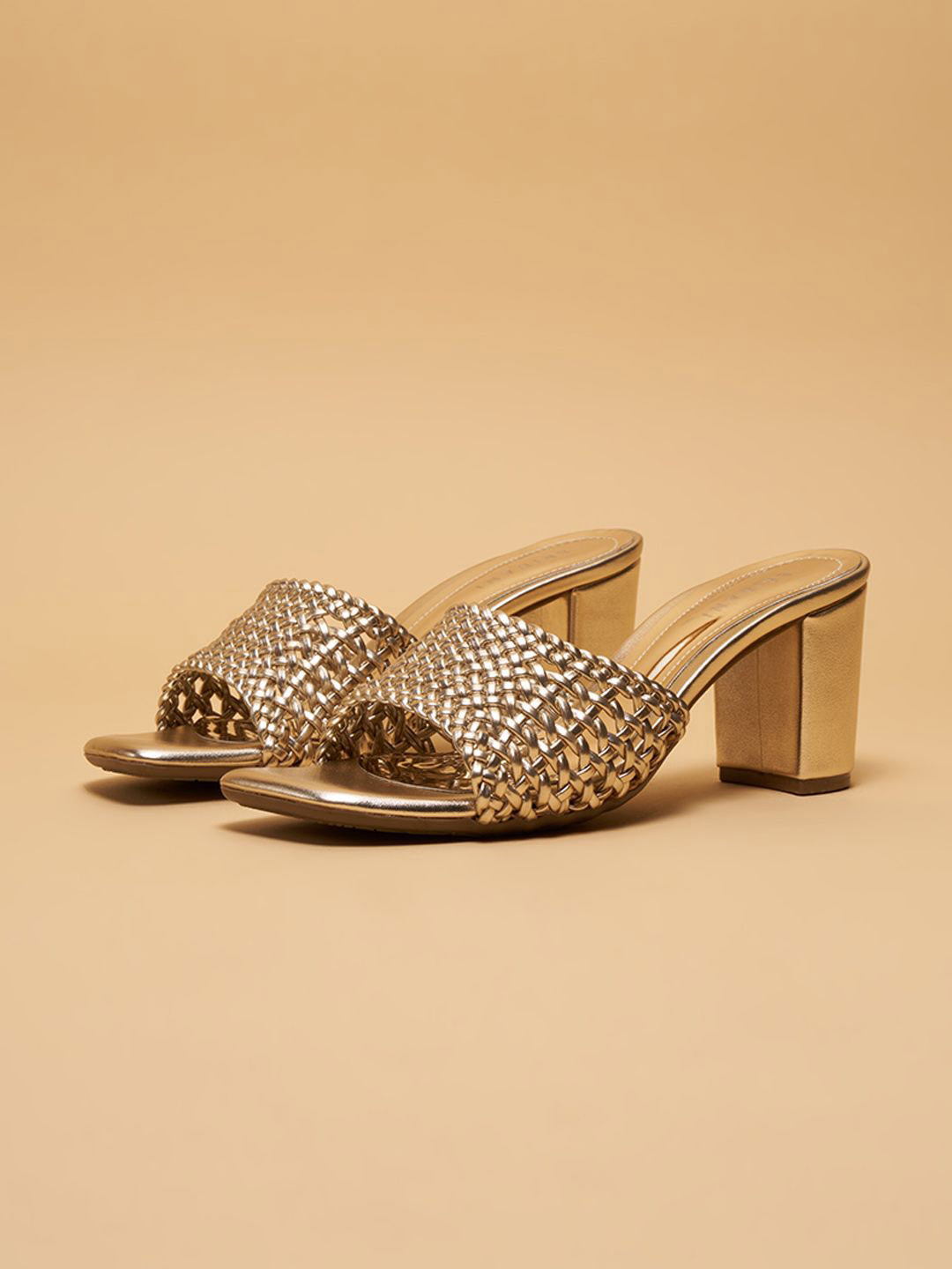 ERIDANI Freny Metallic Block Heels Sandals