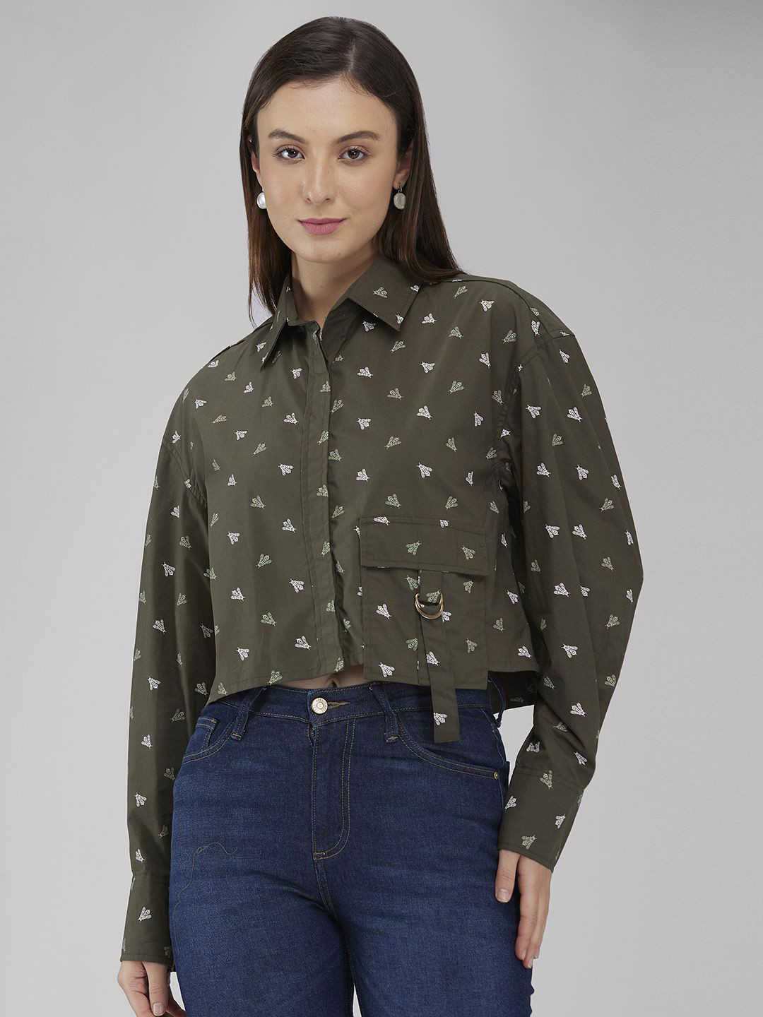 IZEL Women Animal Opaque Conversational Printed Cotton Casual Shirt