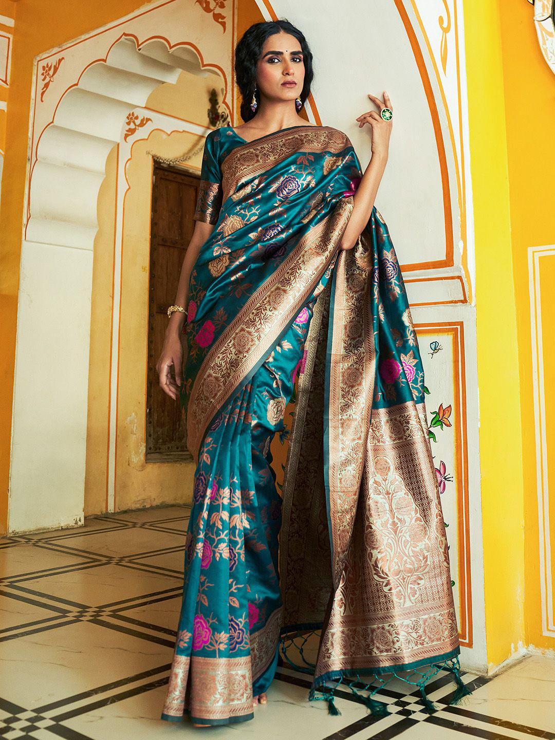 KALINI  Dark Green Banarasi Silk Floral Saree with Unstitched Blouse Piece