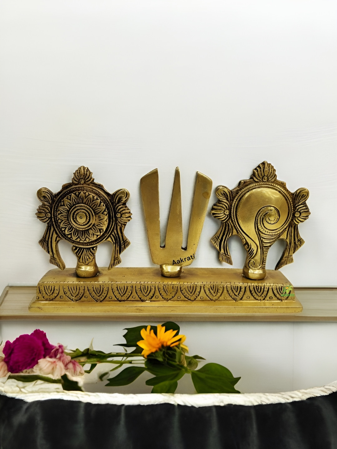 Aakrati Shankh Chakra Namah Yellow Brass Metallic Prayer Room Small Showpiece - 4.5 Inches