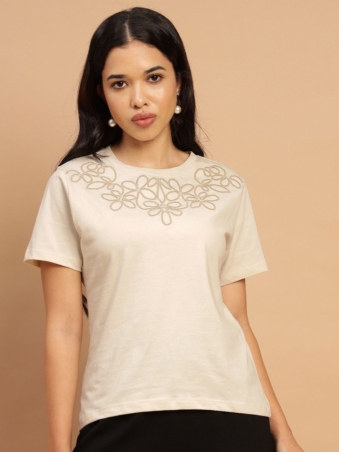 Sands of India Women Floral Embroidered T-shirt
