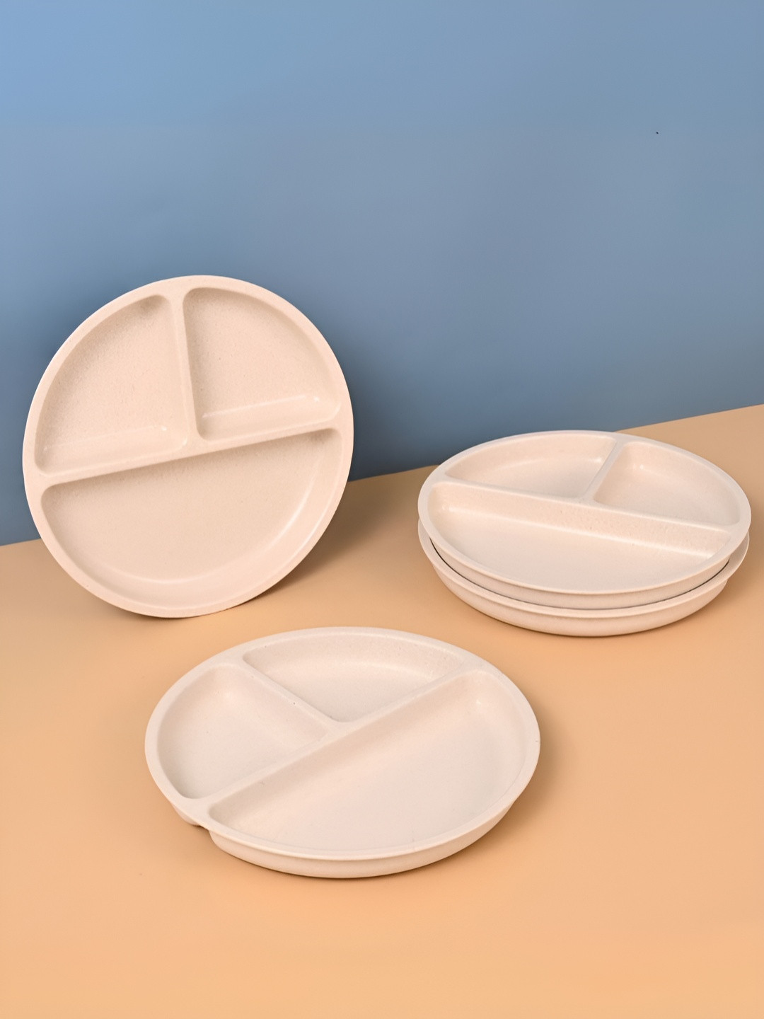 eha Kids Cream Colored 4 Pieces Dishwasher Safe Plates