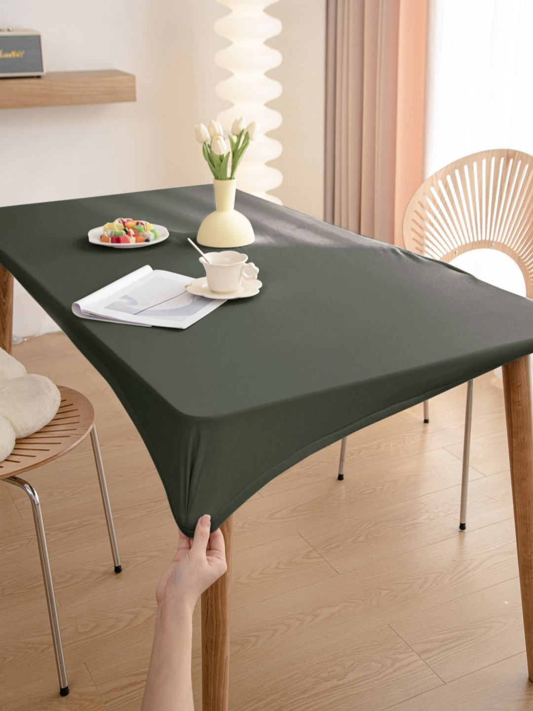HOKIPO Green Waterproof Non-Slip Stretch Fit 4-Seater Rectangle Table Cover