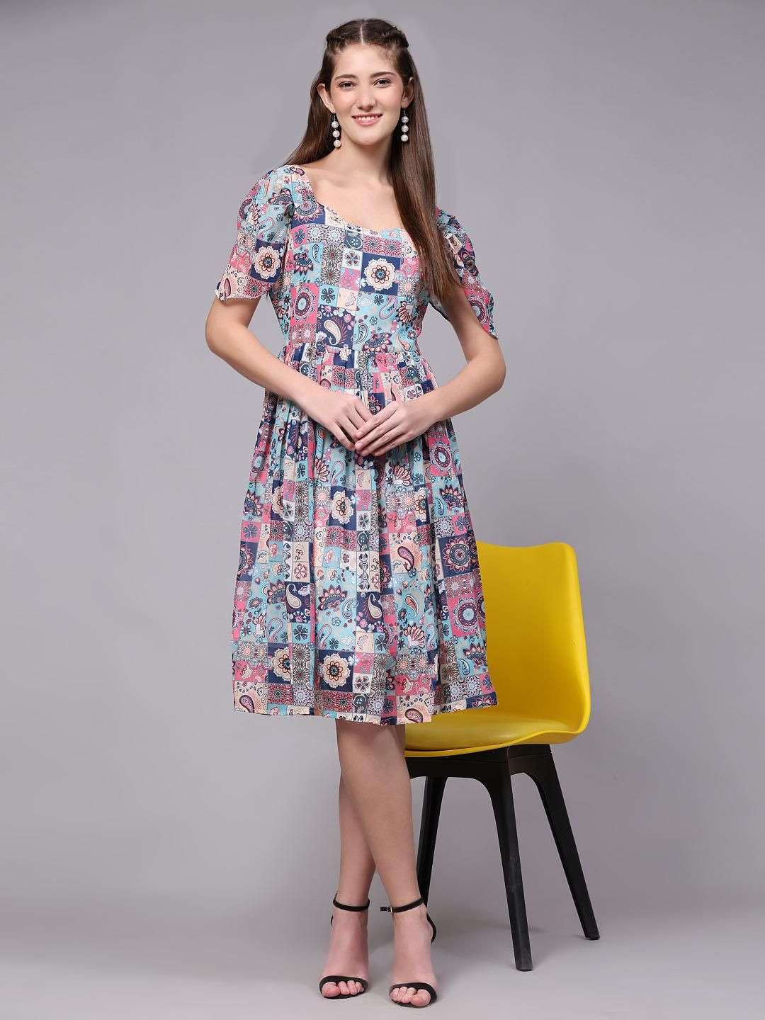 VenderVilla Floral Print Batwing Sleeve Georgette Fit & Flare Midi Dress