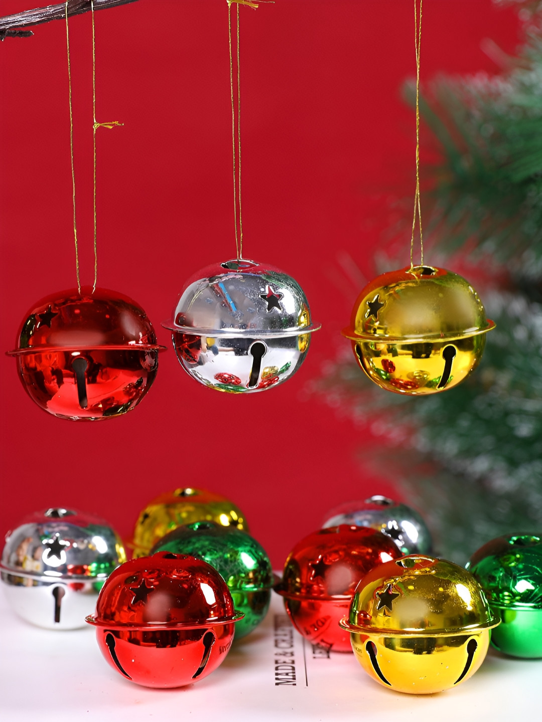 TAYHAA Chirstmas Dcor Red & Green 12 Pieces Glittering Christmas Balls