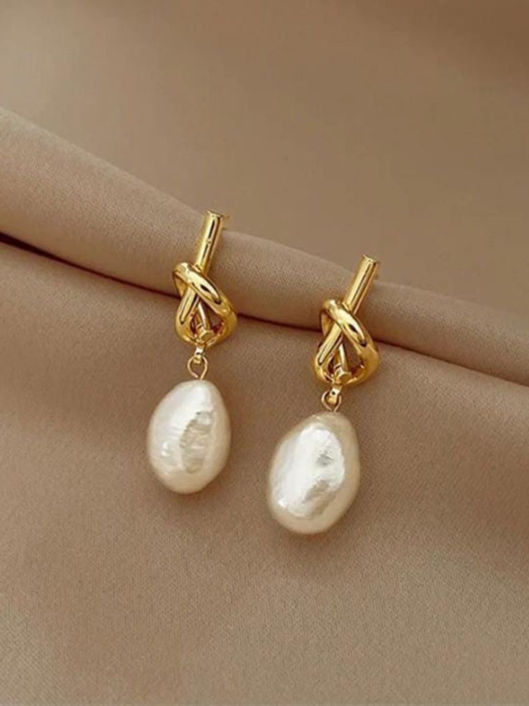 CareDone Gold-Plated Knot Detail Pearl Contempoary Drop Earring