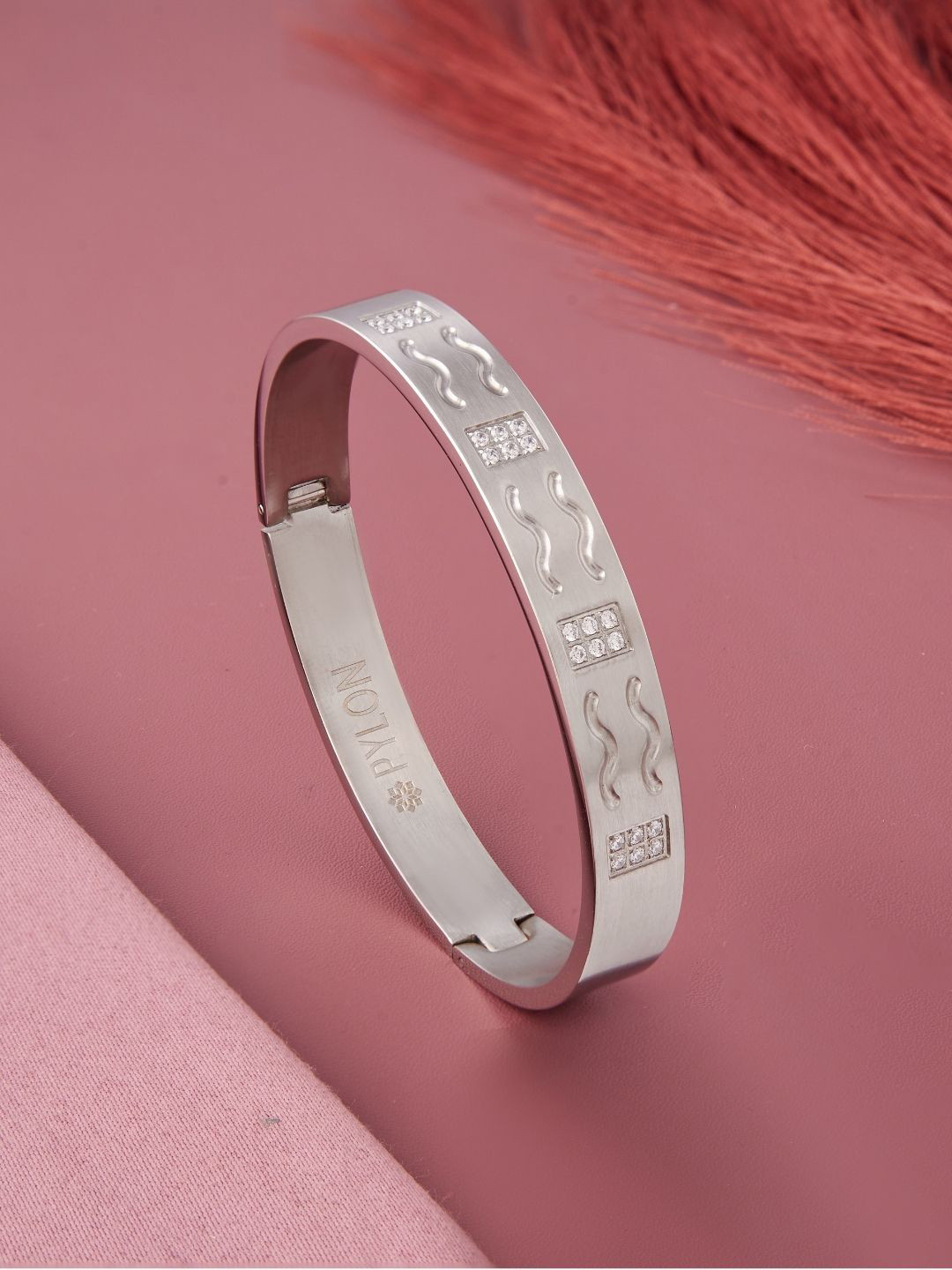 PYLON Men American Diamond Oxidised Kada Bracelet