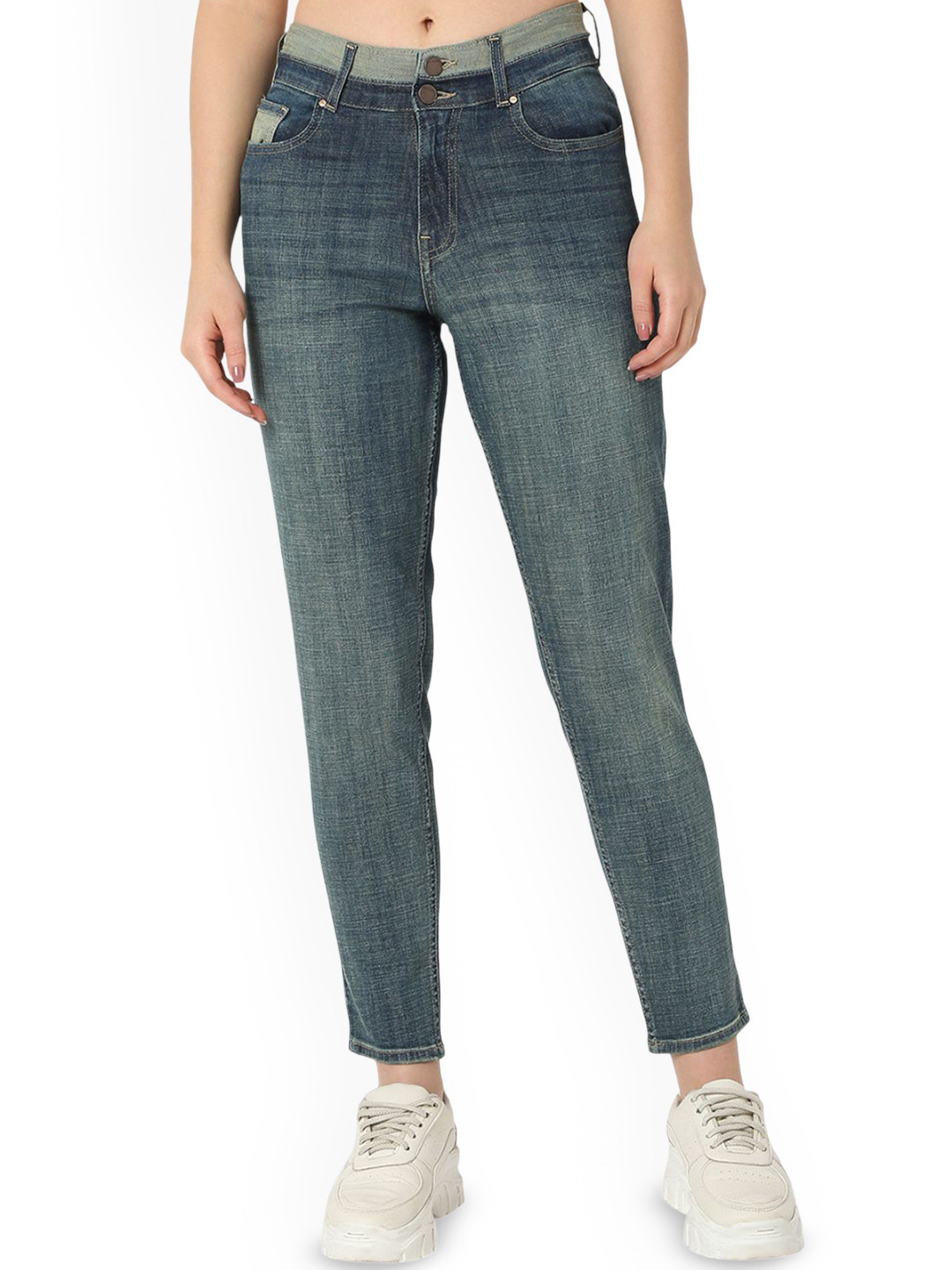 SPYKAR Women Light Fade Mom Fit Jeans