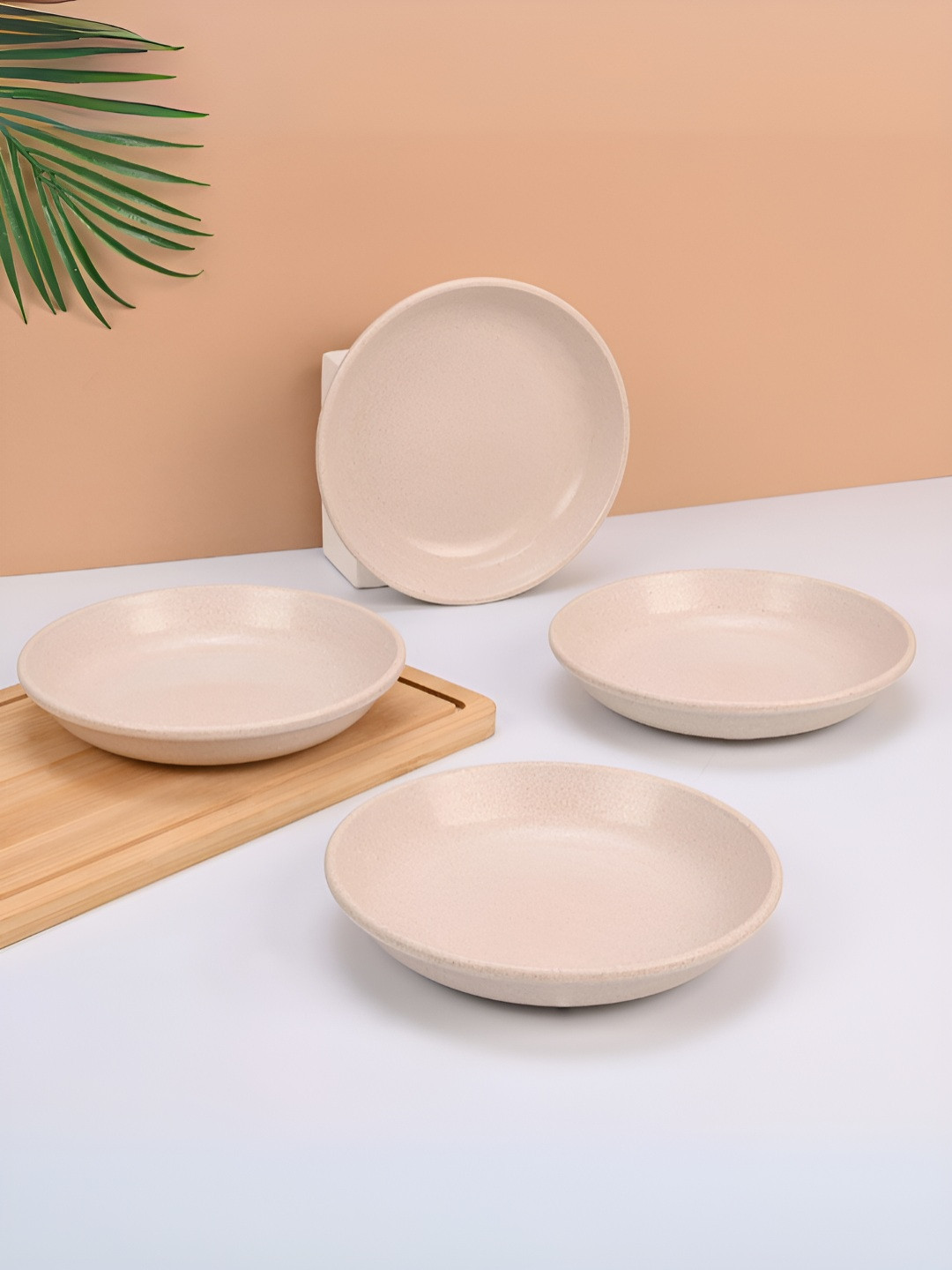 eha Cream Colored 4 Pieces Dishwasher Safe Plates