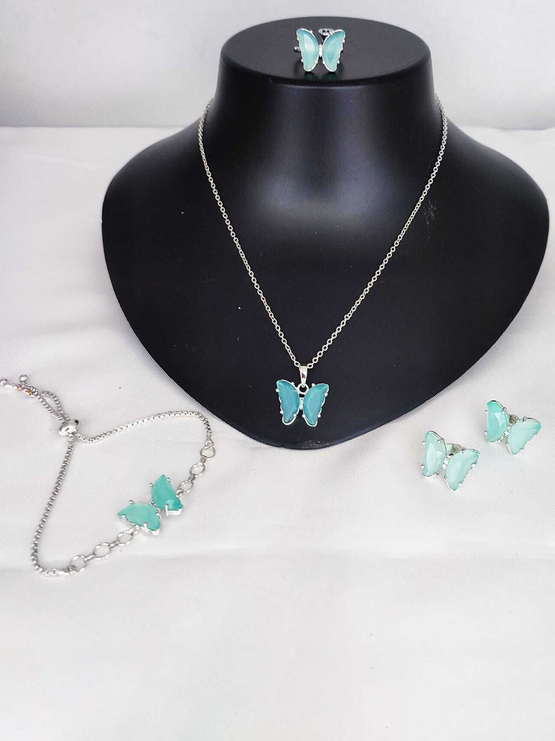 Gyaan Jewels Set Of 2 Gold-Plated Jewellery Sets